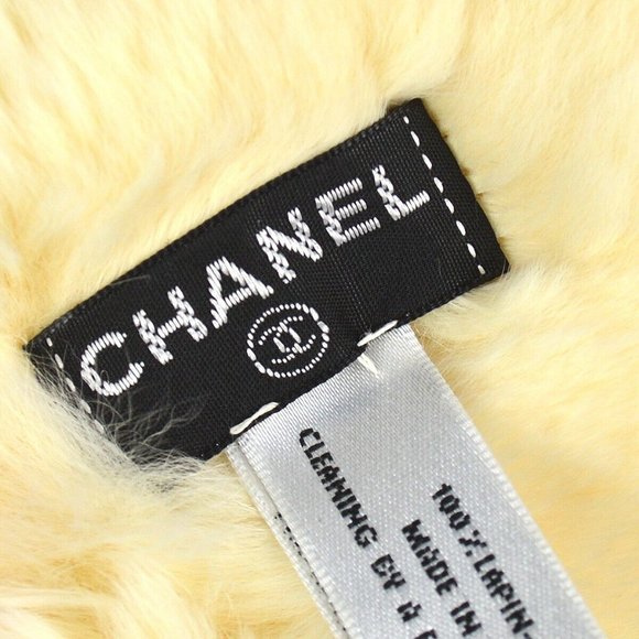 Chanel Fur Shawl Muffler Stole White Black Authentic - Picture 2 of 5